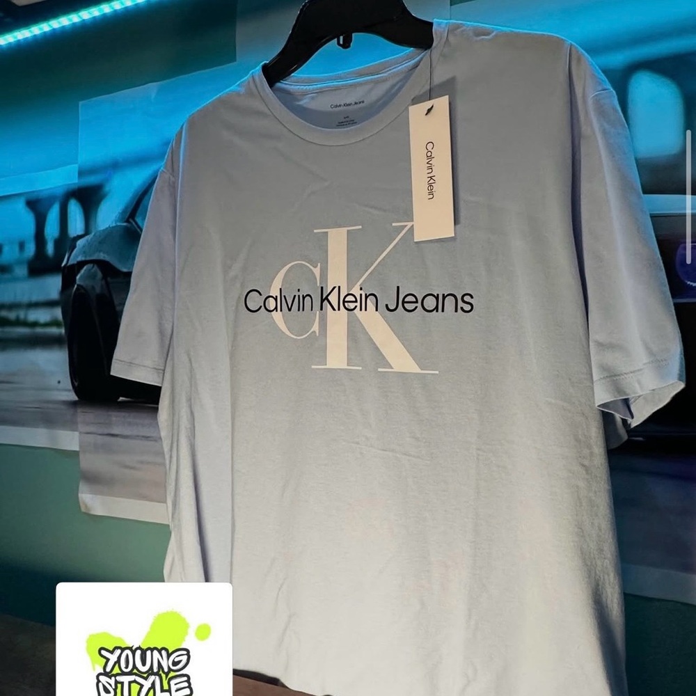 Calvin Klein Light Blue Logo Tee